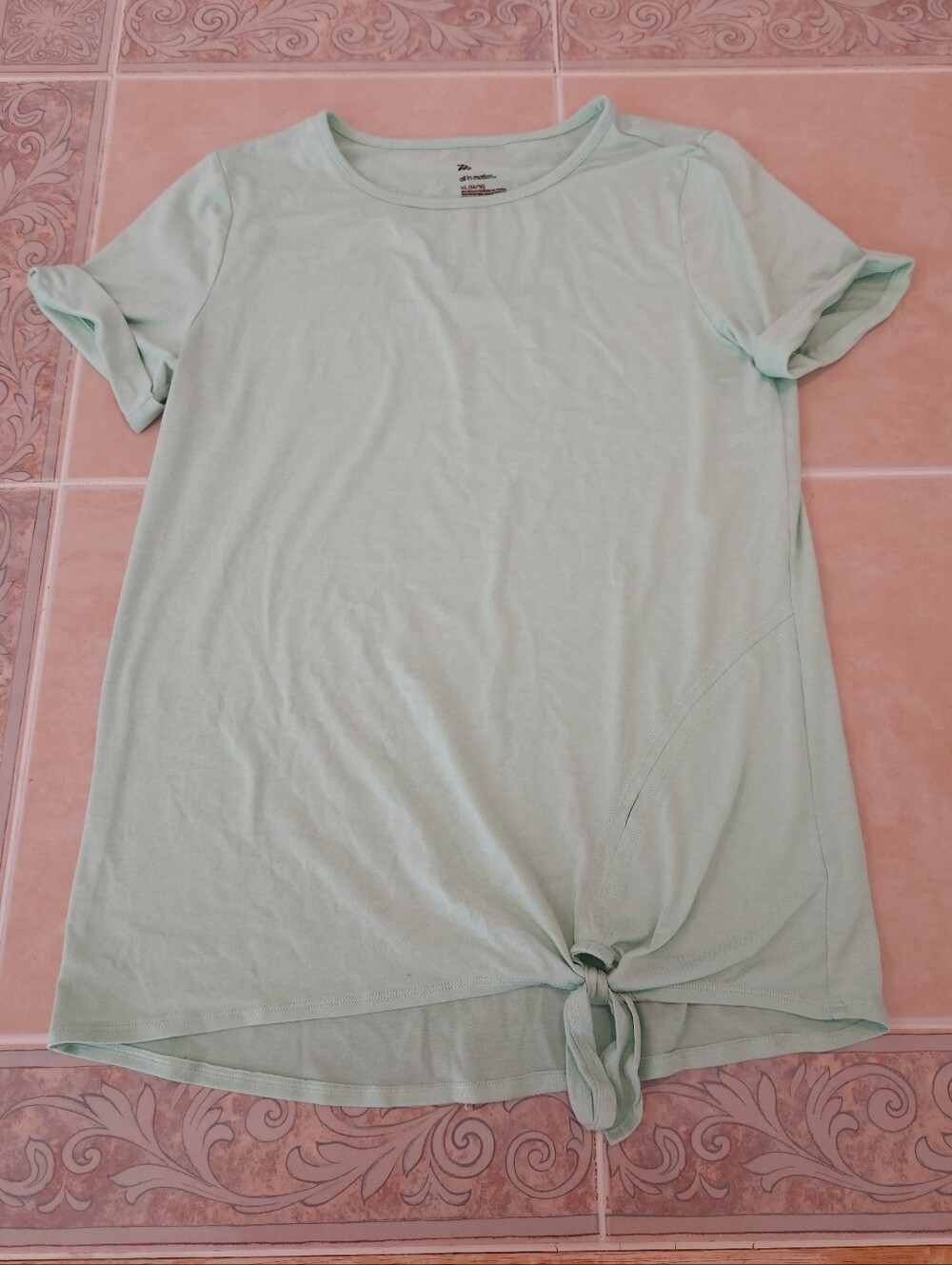 14-16 Girls Short Sleeve Athletic top